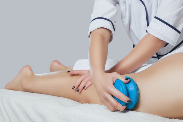 Unlock the Benefits of Anti-Cellulite Massage: Tips, Techniques and Results